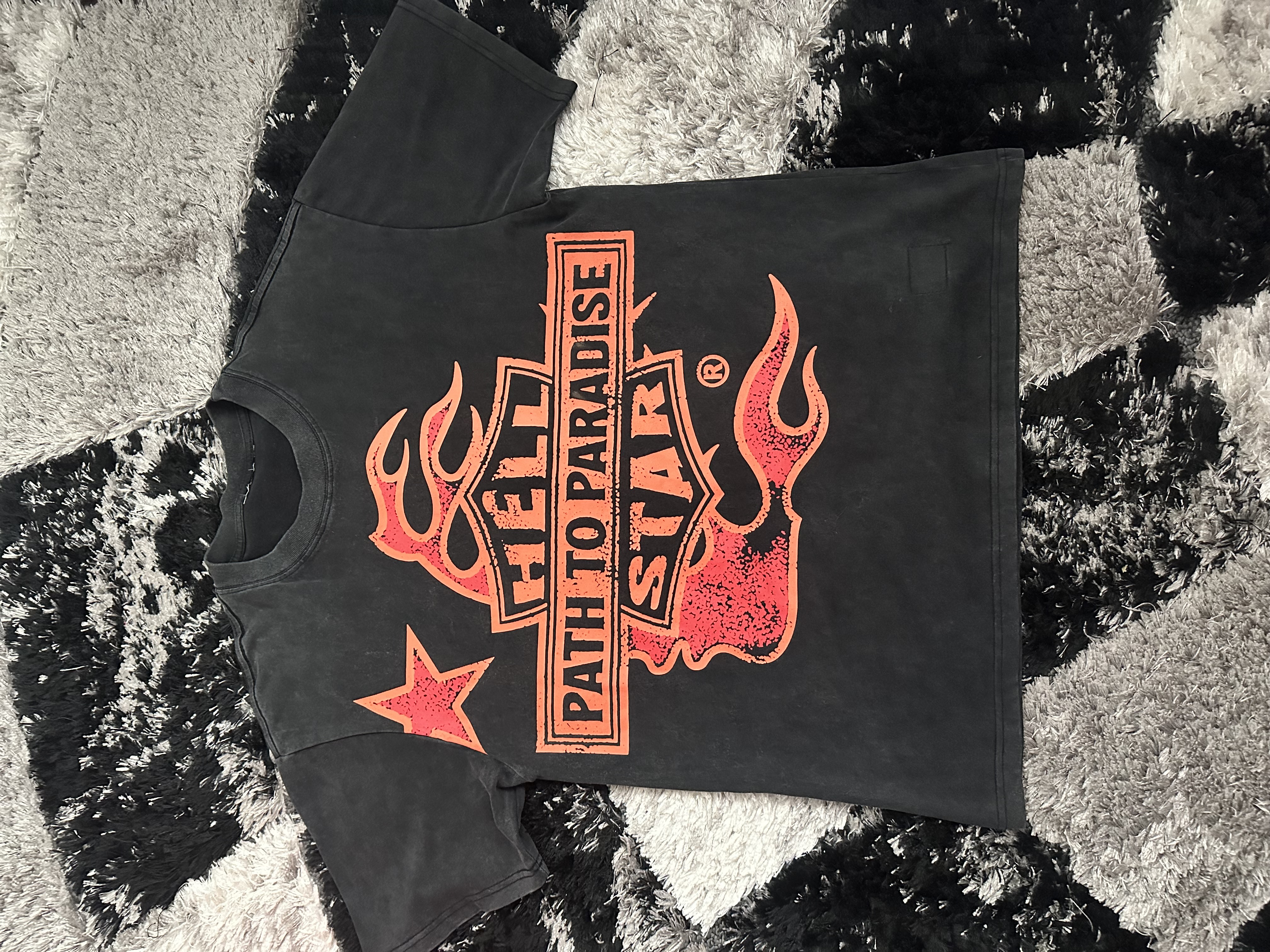 Tricou Hellstar